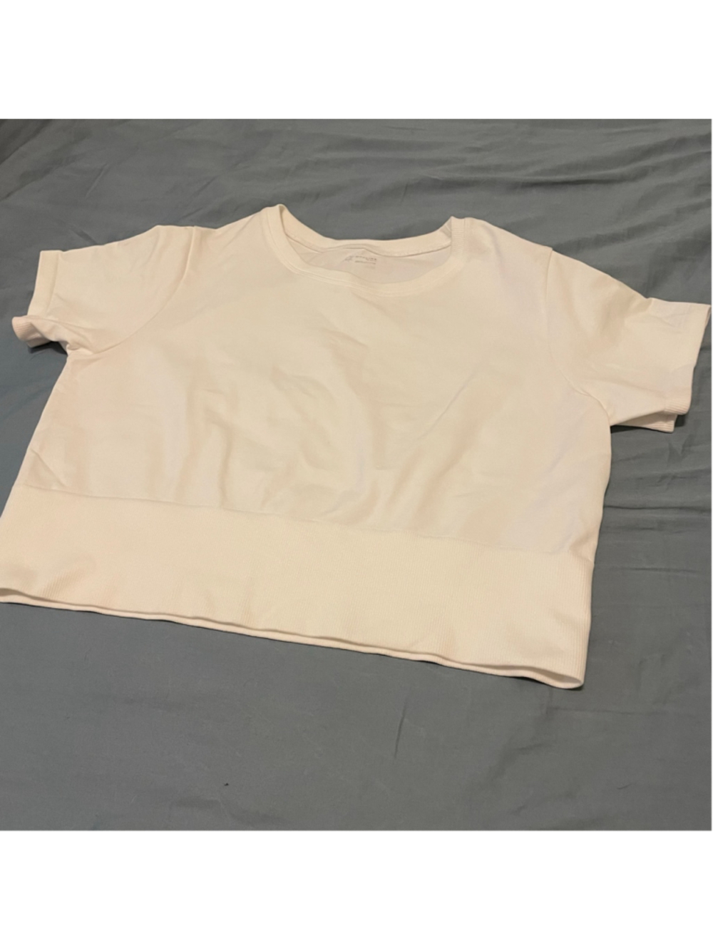 Women's OFFLINE by Aerie Short Sleeve Crop Tee White XL yoga athleisure